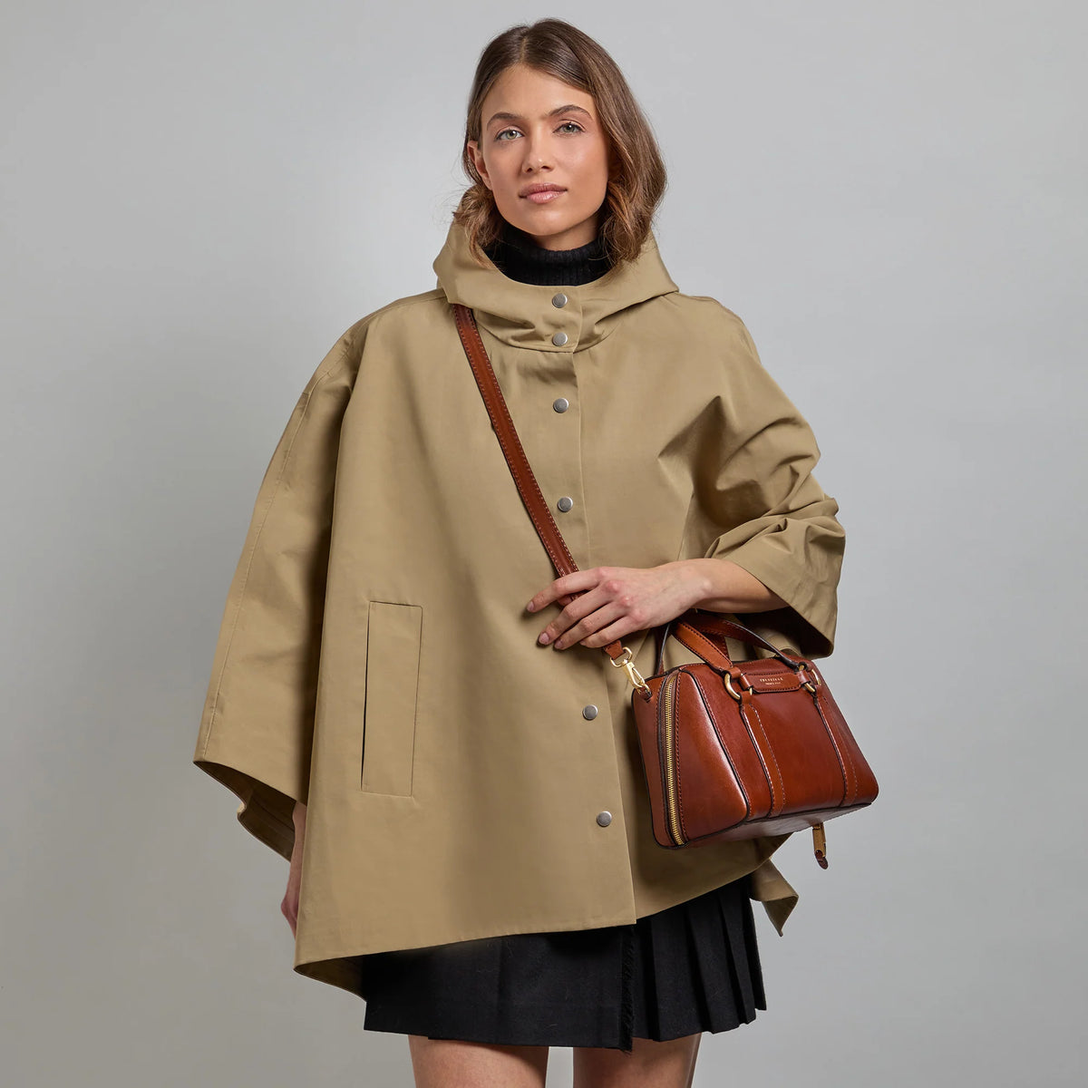 Borsa a mano in pelle con tracolla removibile