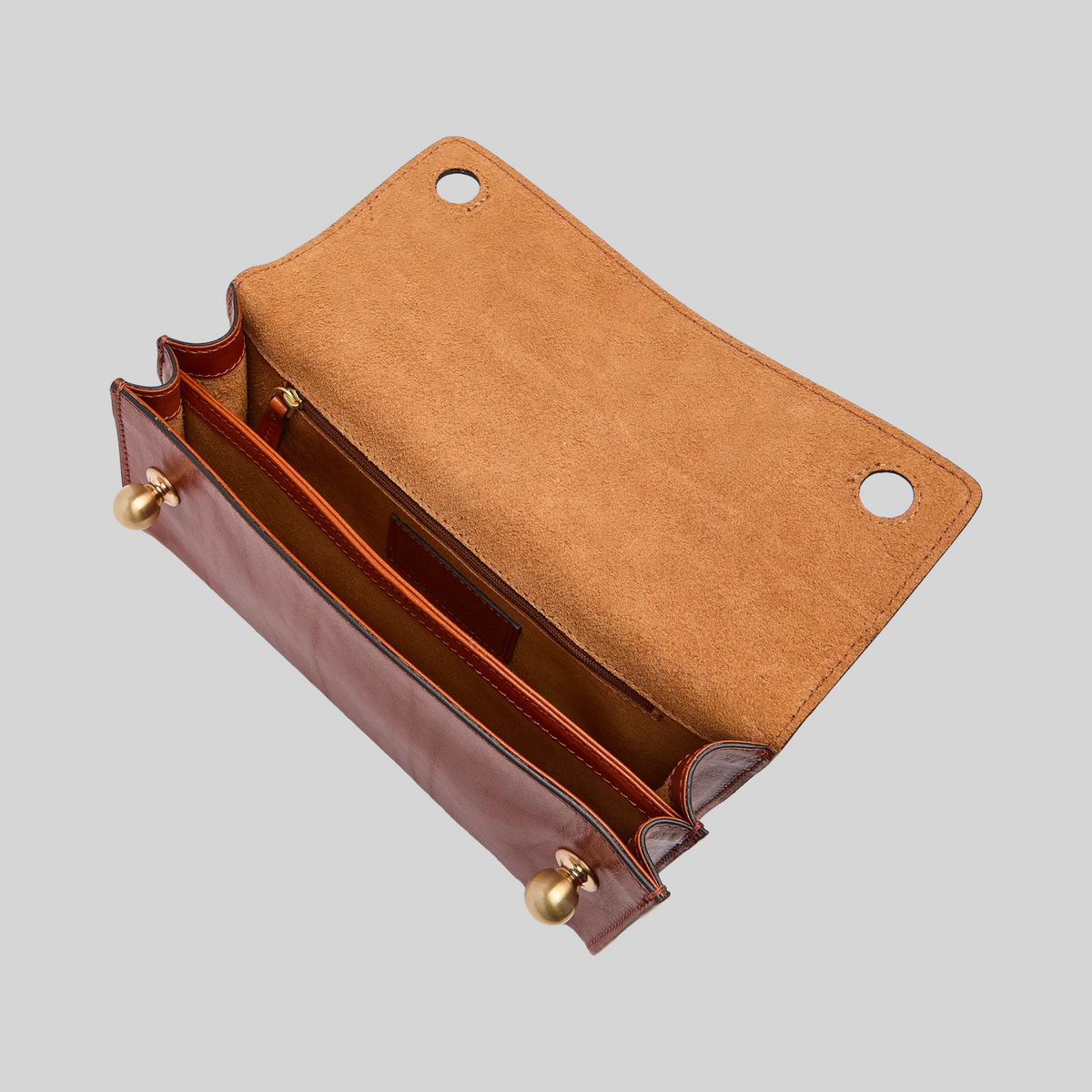 Borsa a spalla LIBUTTI in pelle marrone con interno scamosciato, chiusura dorata e design artigianale italiano
