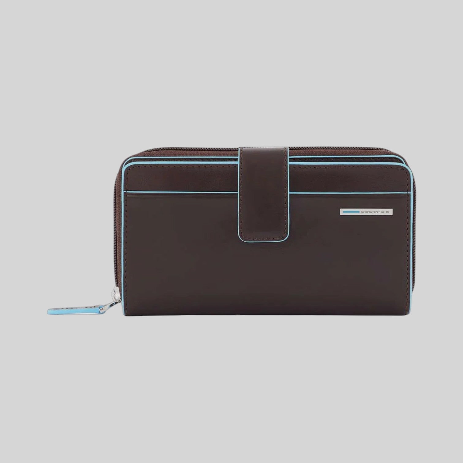 Portafoglio donna con portamonete e carte di credito