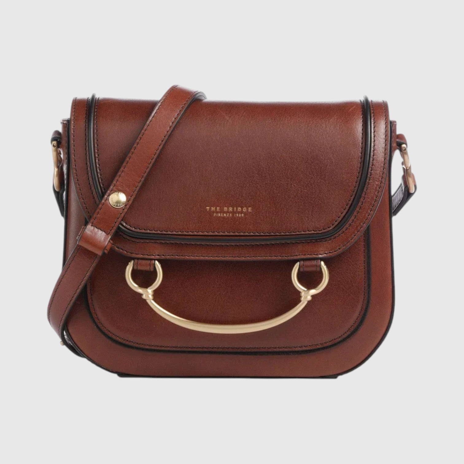 CROSSBODY
