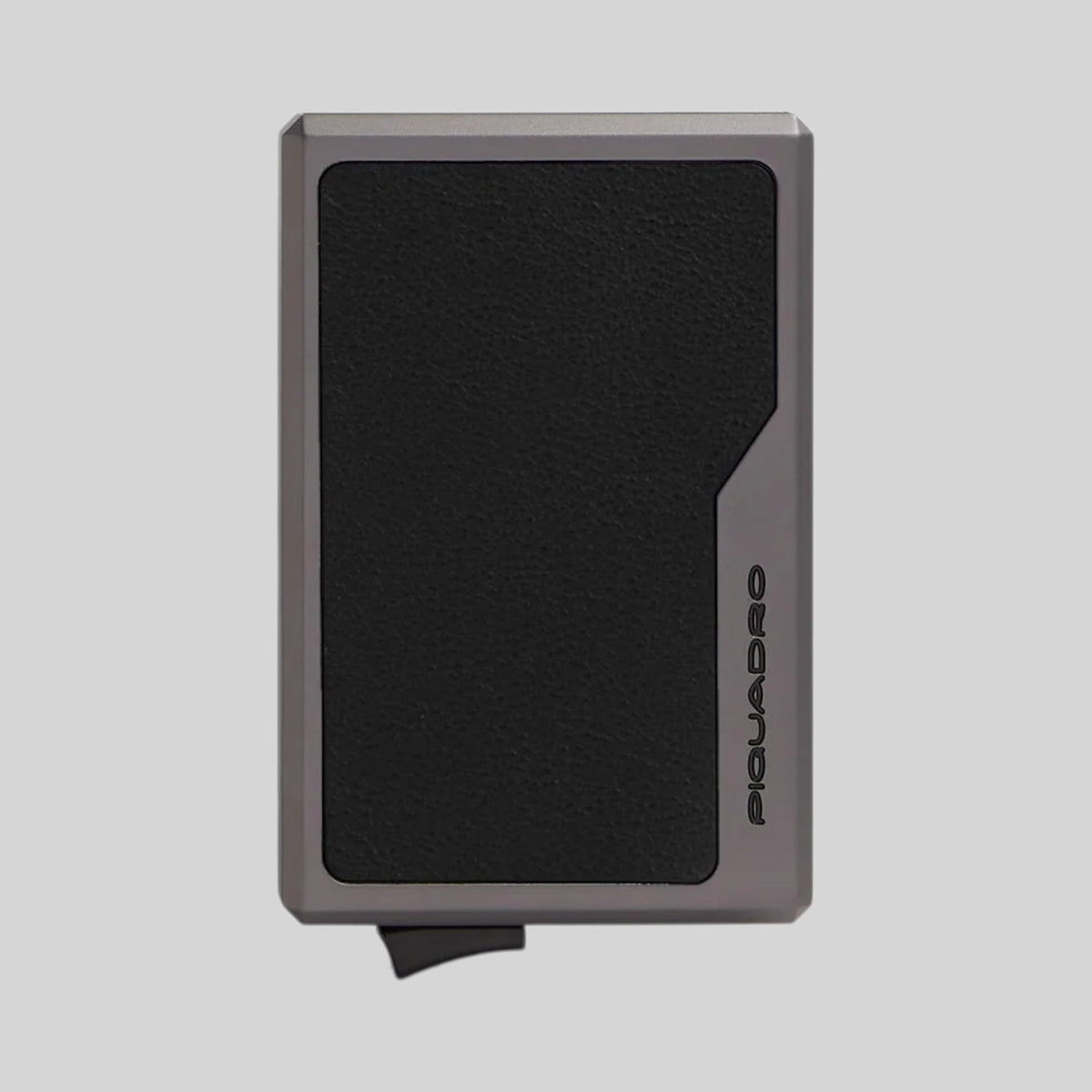 Portacarte di credito MagSafe in alluminio e pelle