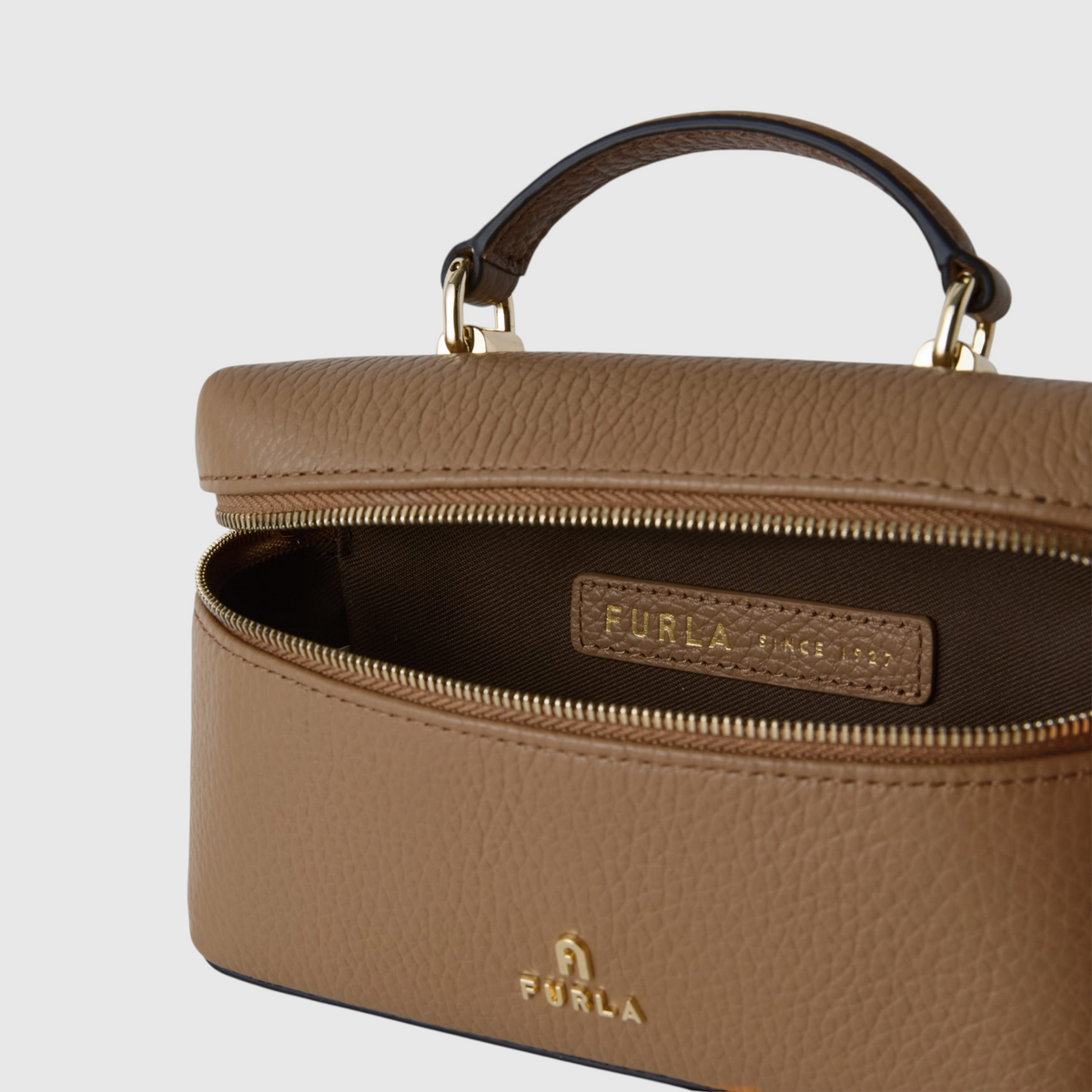 Vanity Case Furla Camelia
