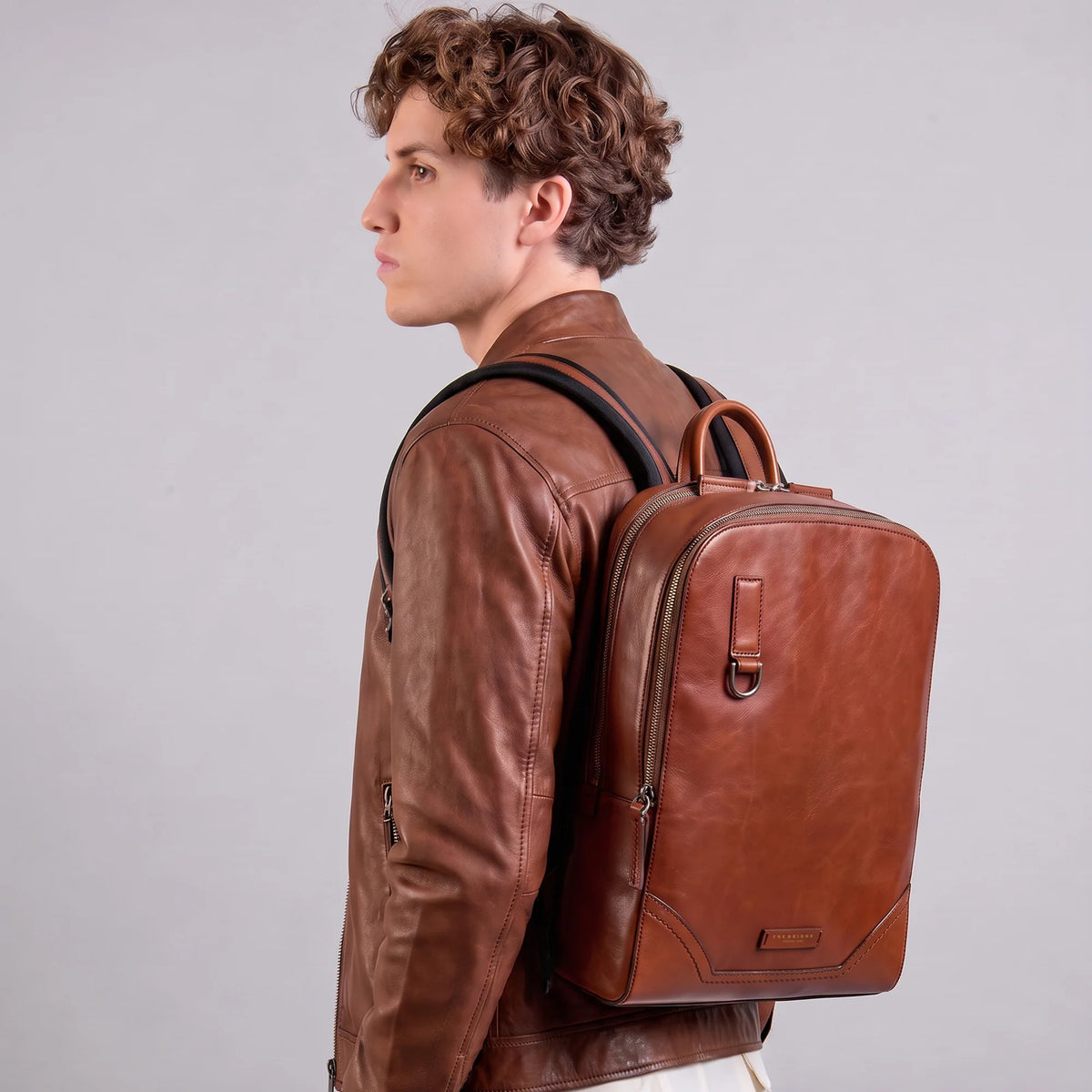 Zaino grande in pelle porta pc uomo due zip