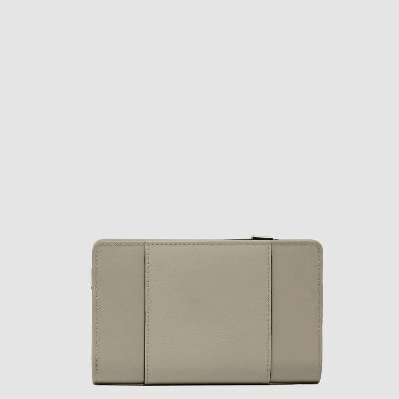 #Colore_Beige