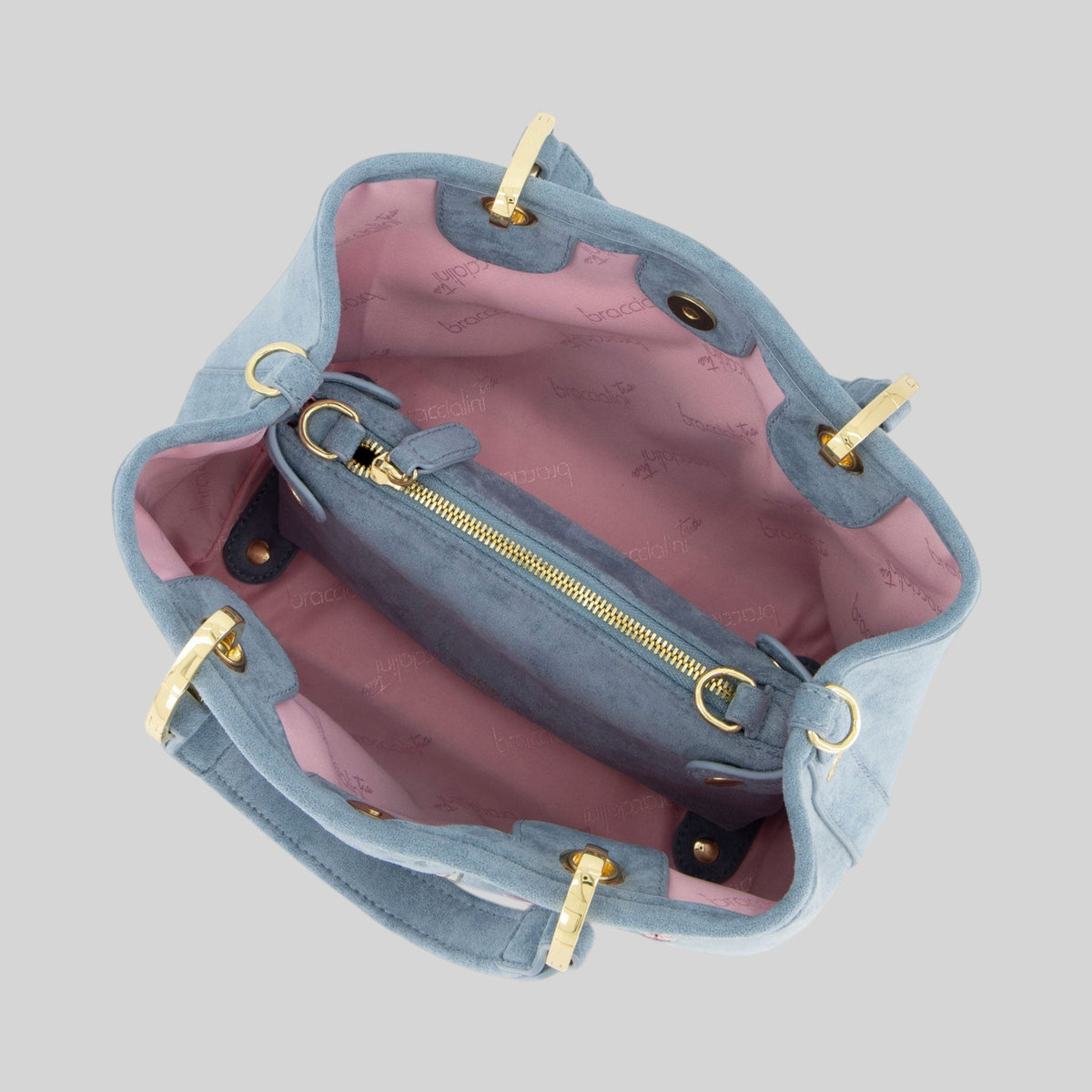 Interno della borsa LIBUTTI Beth in suede color polvere con pochette estraibile e dettagli dorati