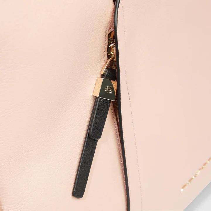 #Colore_Rosa/bianco