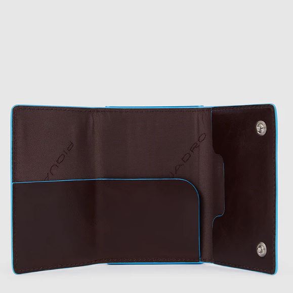 Compact wallet for banknotes and credit cards