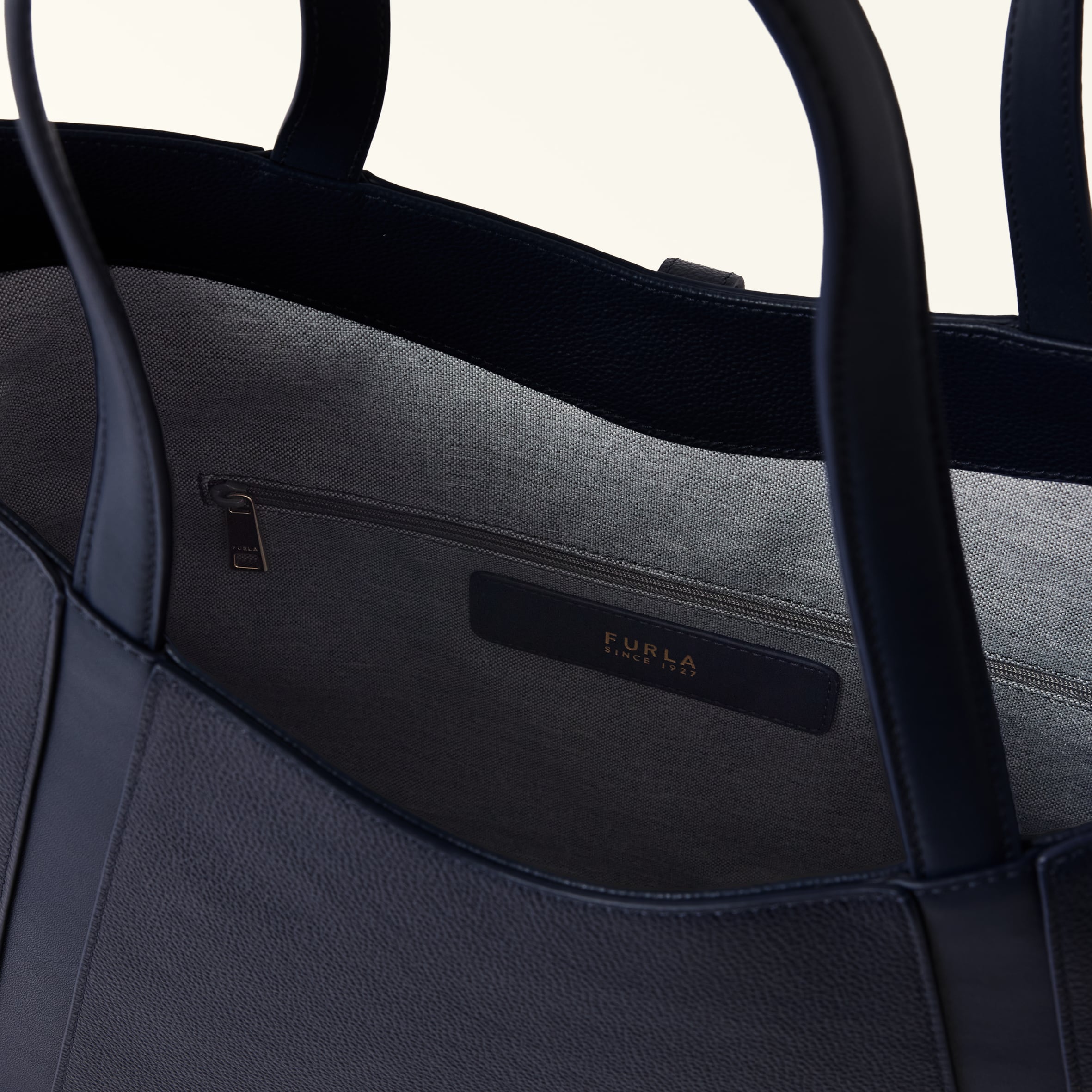 Furla Goccia Large