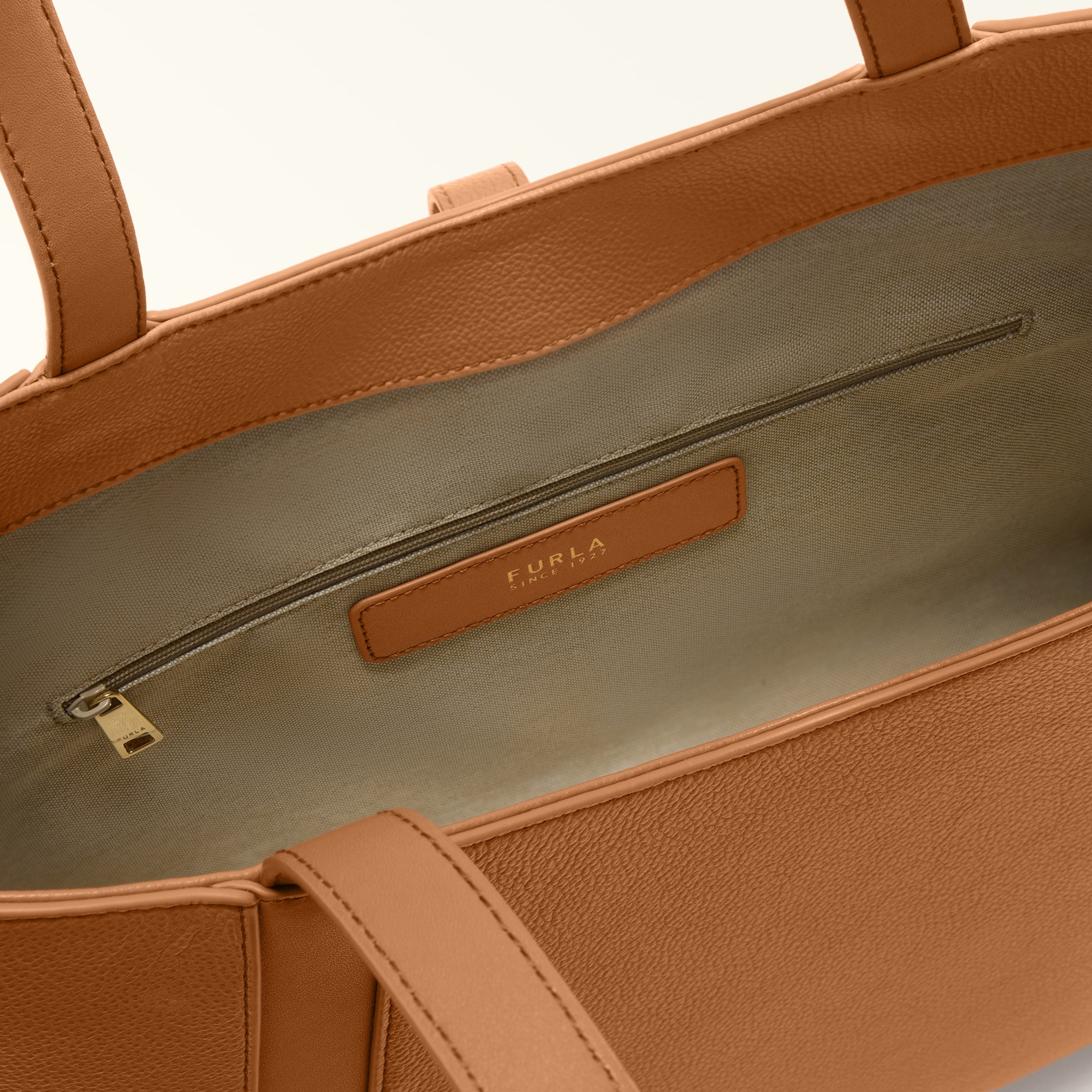 Furla Goccia Large